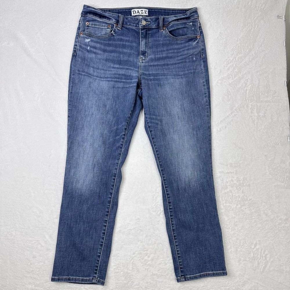 Daze Denim Women's Straight Leg Jeans